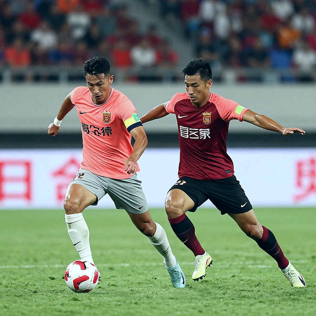 VAR Doesn't Score: The 78th Minute at Hang Day and the Trap of Outrage VAR Doesn't Score: The 78th Minute at Hang Day and the Trap of Outrage