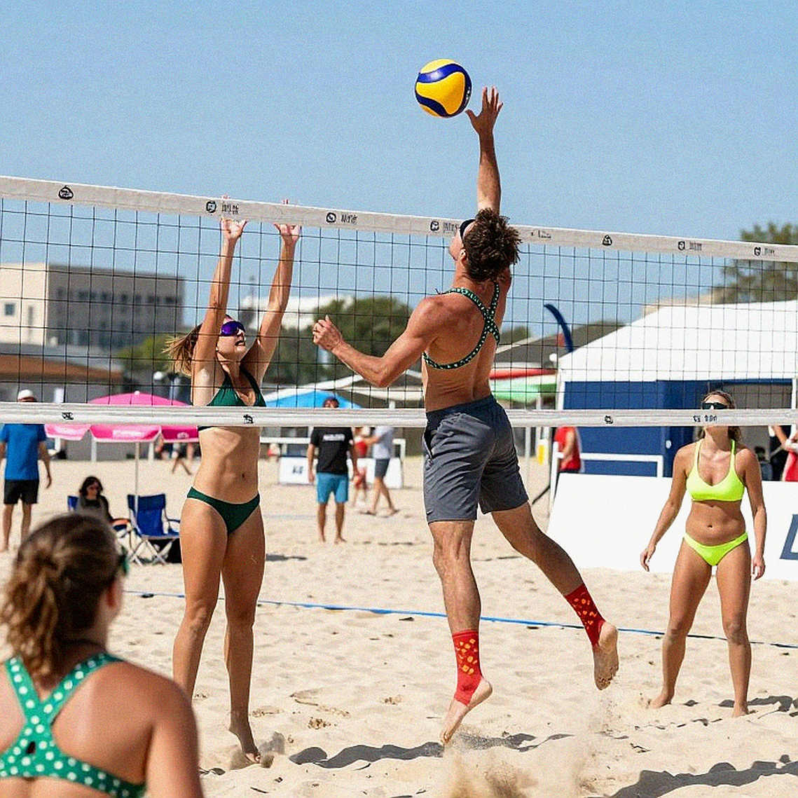 Brazil lần thứ 16 liên tiếp thống trị Nam Mỹ và giành vé Olympic bóng chuyền nữ: tấm vé ấy có thật sự đã nằm trong tay?