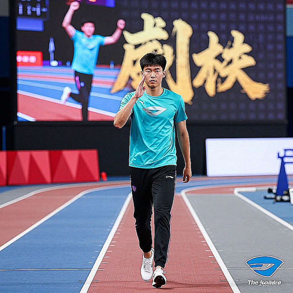 2:47:52 và 2:31:49 ở VPIM 2026: hai kỷ lục đường chạy, một giới hạn chưa dịch chuyển