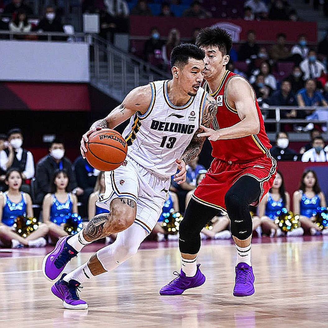 Houston Rockets Đặt Cược 208 Triệu Đô Vào Amen Thompson: Tư Duy Dài Hạn Hay Canh Bạc Tham Vọng?