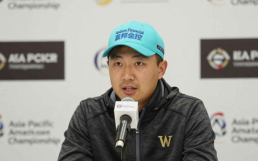 Presidents Cup tại Medinah: Tuyển Mỹ thua 7-2 ở foursomes và bài toán kéo dài bốn kỳ đồng đội