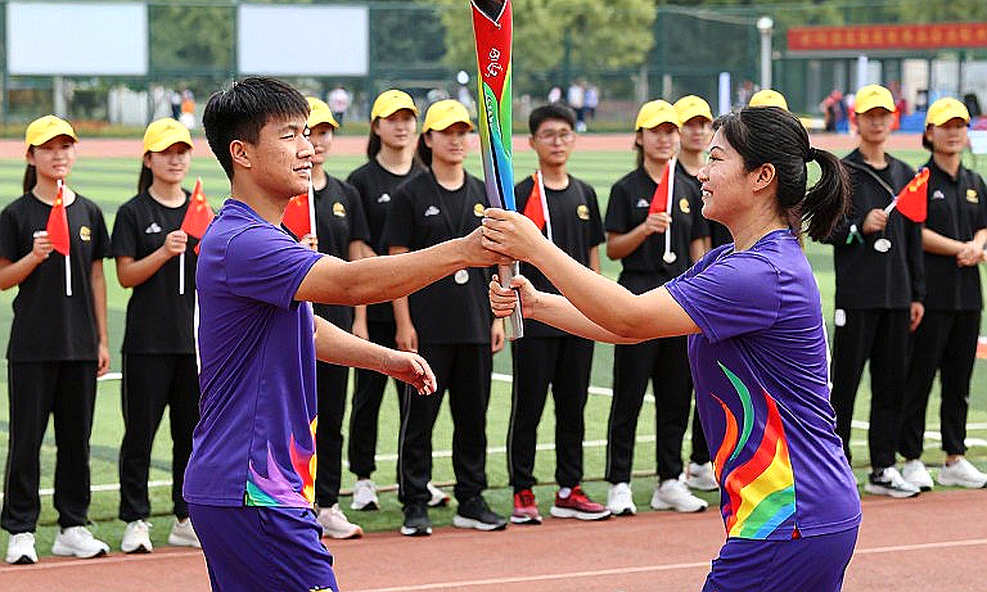 Khi Dữ Liệu Câm Nín: Bài Học Từ Một Phân Tích Bóng Đá Thiếu Thông Tin