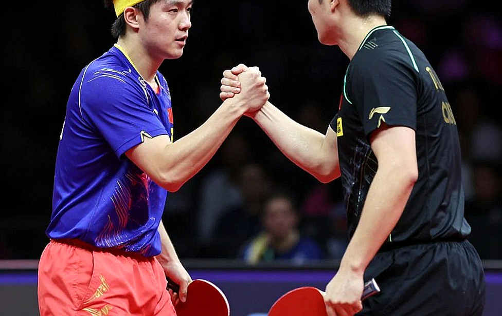 Dòng tiền thật của V.League: Giải mã cơ chế chuyển nhượng bóng đá Việt Nam