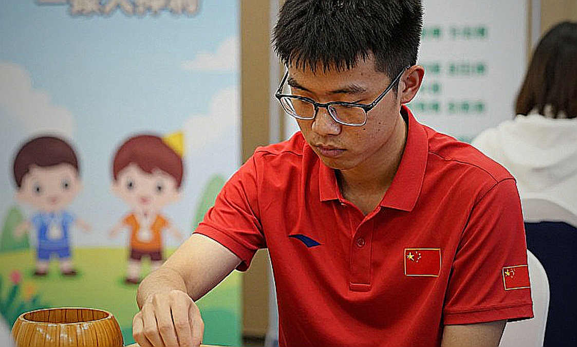 Khi dữ liệu biết nói: Bài học từ những bản hợp đồng 'tầm thường' trong làng thể thao