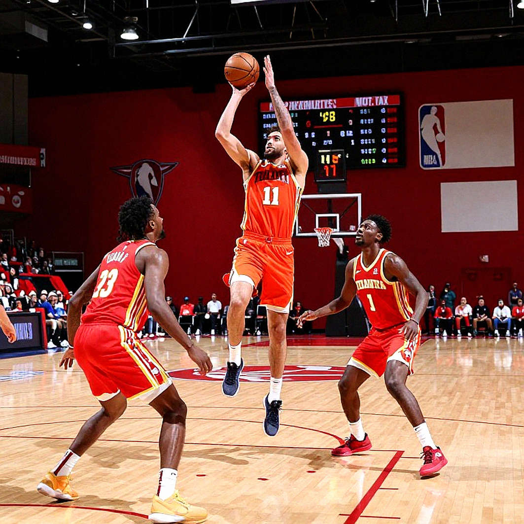 San Beda 85-55 San Sebastian: Bên trong một chiến thắng 30 điểm chưa ai đối chiếu