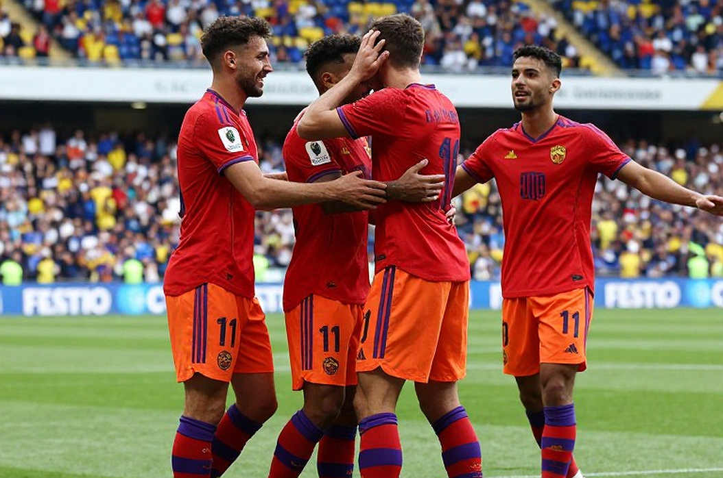 Manchester United 4-0 Sabah FK: Chiến thắng dễ dàng nhưng ẩn chứa những bài học sâu sắc Manchester United 4-0 Sabah FK: Chiến thắng dễ dàng nhưng ẩn chứa những bài học sâu sắc