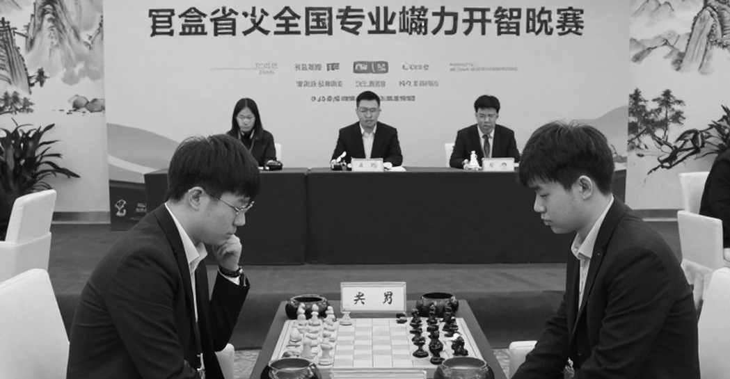 Gambit Ý Hiện Đại: Nước 5.e5 Và Khoảng Trống Dữ Liệu Chưa Ai Lấp