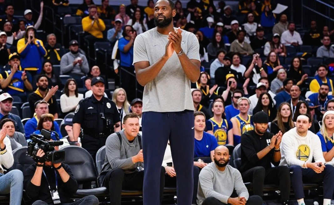 Lakers và Rafael Castro: Ba vết nứt dữ liệu trong một bản hợp đồng Exhibit 10