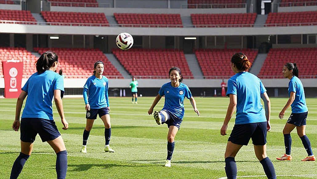 Messi Cup mở rộng lên 16 CLB: Một giải U16 toàn cầu và những khoảng trống chưa ai kiểm tra Messi Cup mở rộng lên 16 CLB: Một giải U16 toàn cầu và những khoảng trống chưa ai kiểm tra
