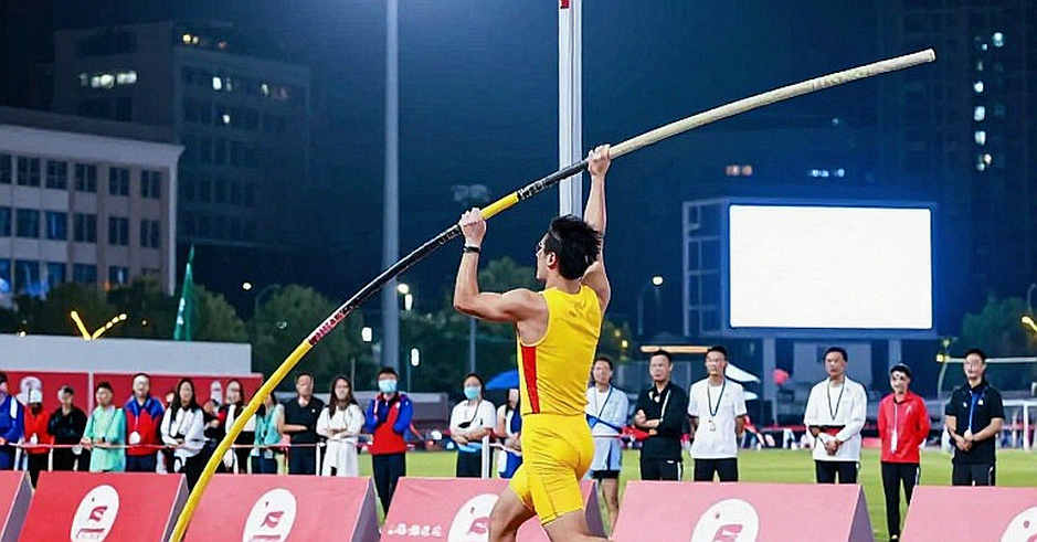 Amy Hunt lập SB 22.16s tại chung kết Diamond League, thể hiện phong độ ổn định cuối mùa giải