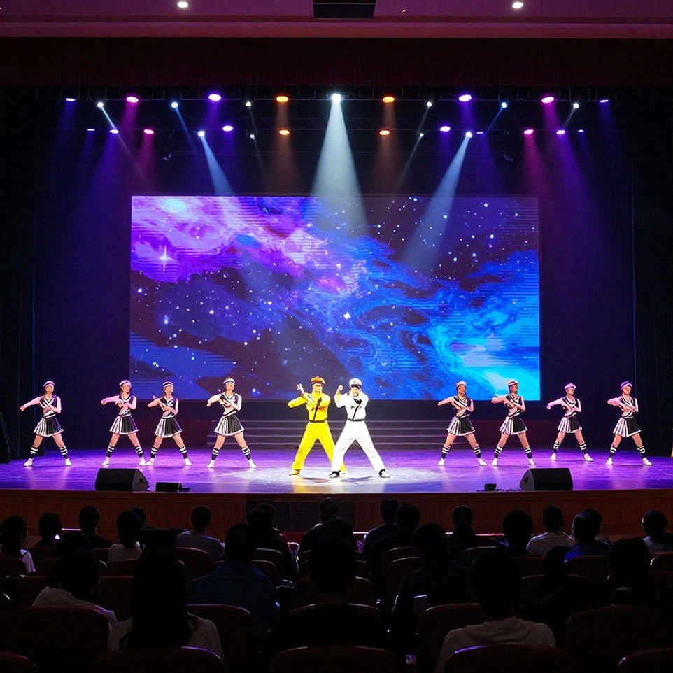 Football Sleeps, Esports Speaks: Vietnam Learns to Dream in Data Football Sleeps, Esports Speaks: Vietnam Learns to Dream in Data