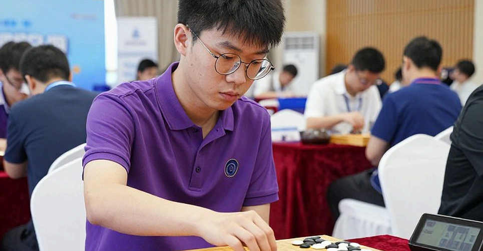 GCL 2026: Nepomniachtchi Strangles Carlsen, Then Beats Sindarov on the Clock — A Data Signal About Time Pressure GCL 2026: Nepomniachtchi Strangles Carlsen, Then Beats Sindarov on the Clock — A Data Signal About Time Pressure
