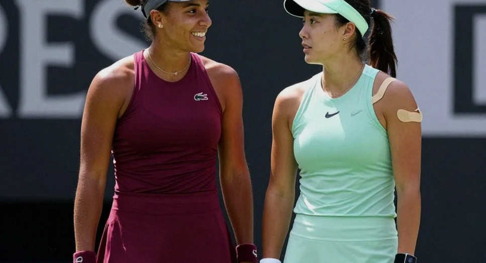Iga Swiatek suffers shock fourth-round loss to Qinwen Zheng at US Open 2026, ending four-year Grand Slam title streak Iga Swiatek suffers shock fourth-round loss to Qinwen Zheng at US Open 2026, ending four-year Grand Slam title streak